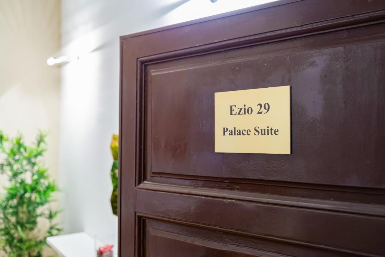 Ezio 29 Palace Suites Guest house Rome